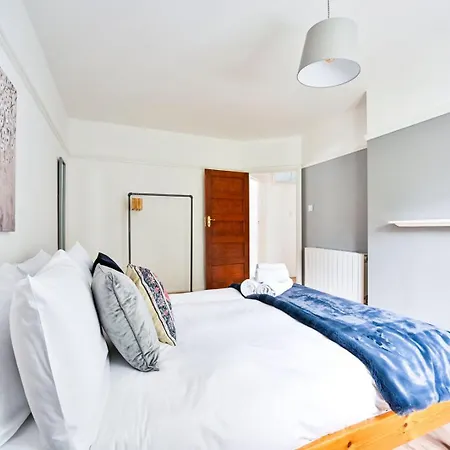 Guestready - Relaxing Stay In Streatham London Exterior photo
